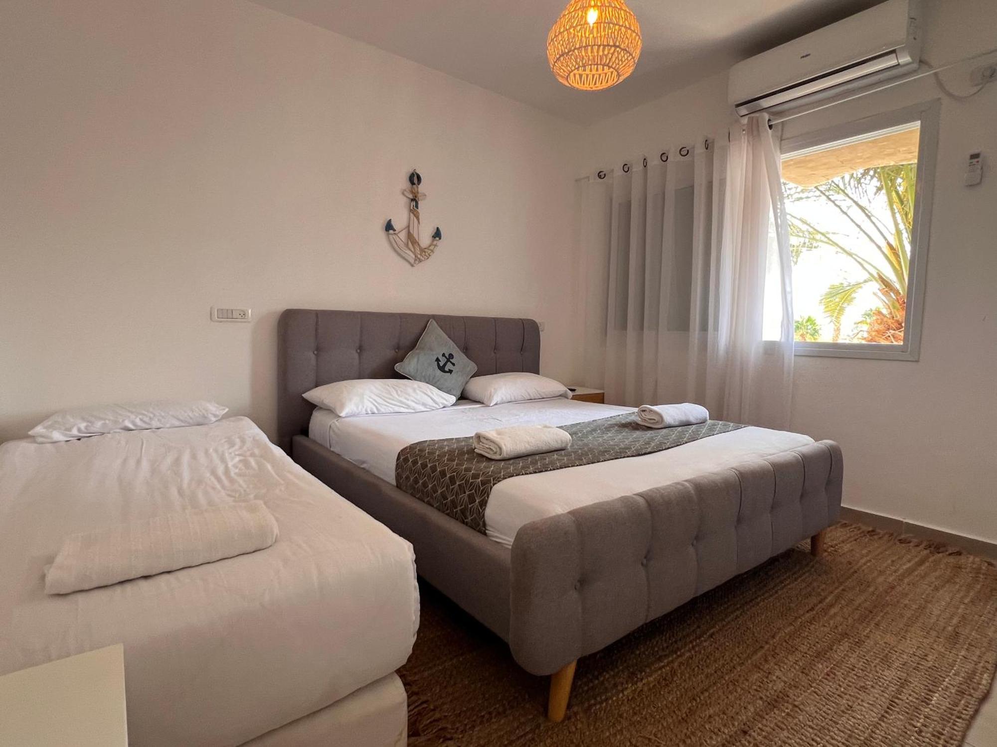 King Of The Dead Sea By Crown Apartment เนเว โซฮาร์ ภายนอก รูปภาพ