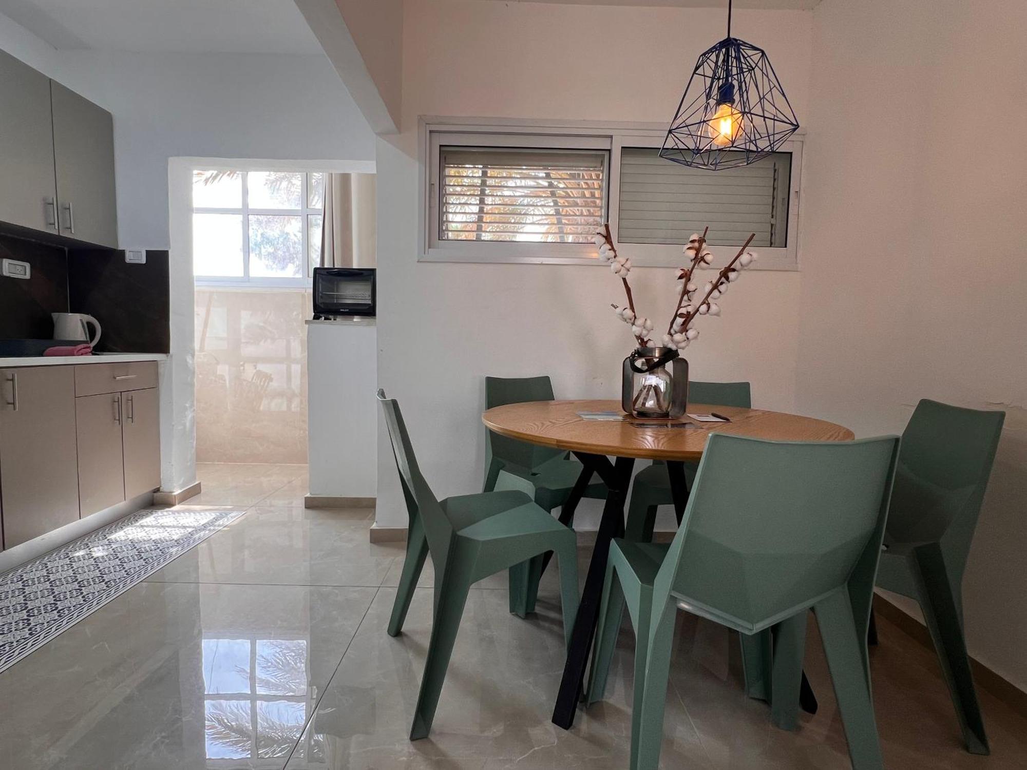 King Of The Dead Sea By Crown Apartment เนเว โซฮาร์ ภายนอก รูปภาพ