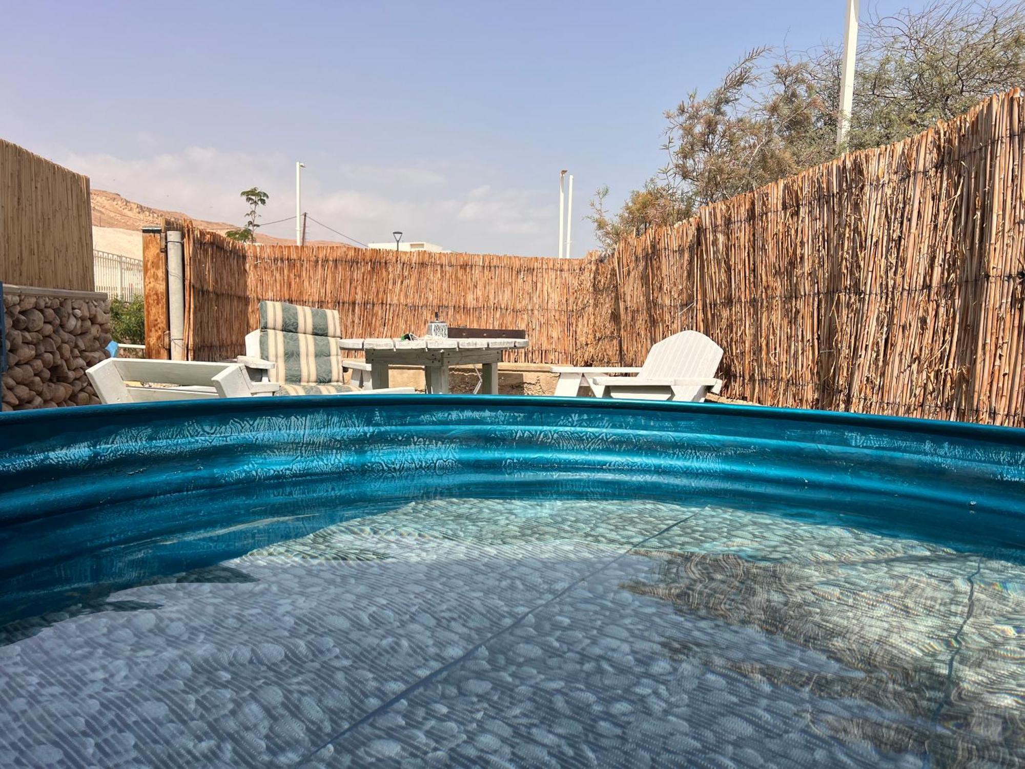 King Of The Dead Sea By Crown Apartment เนเว โซฮาร์ ภายนอก รูปภาพ